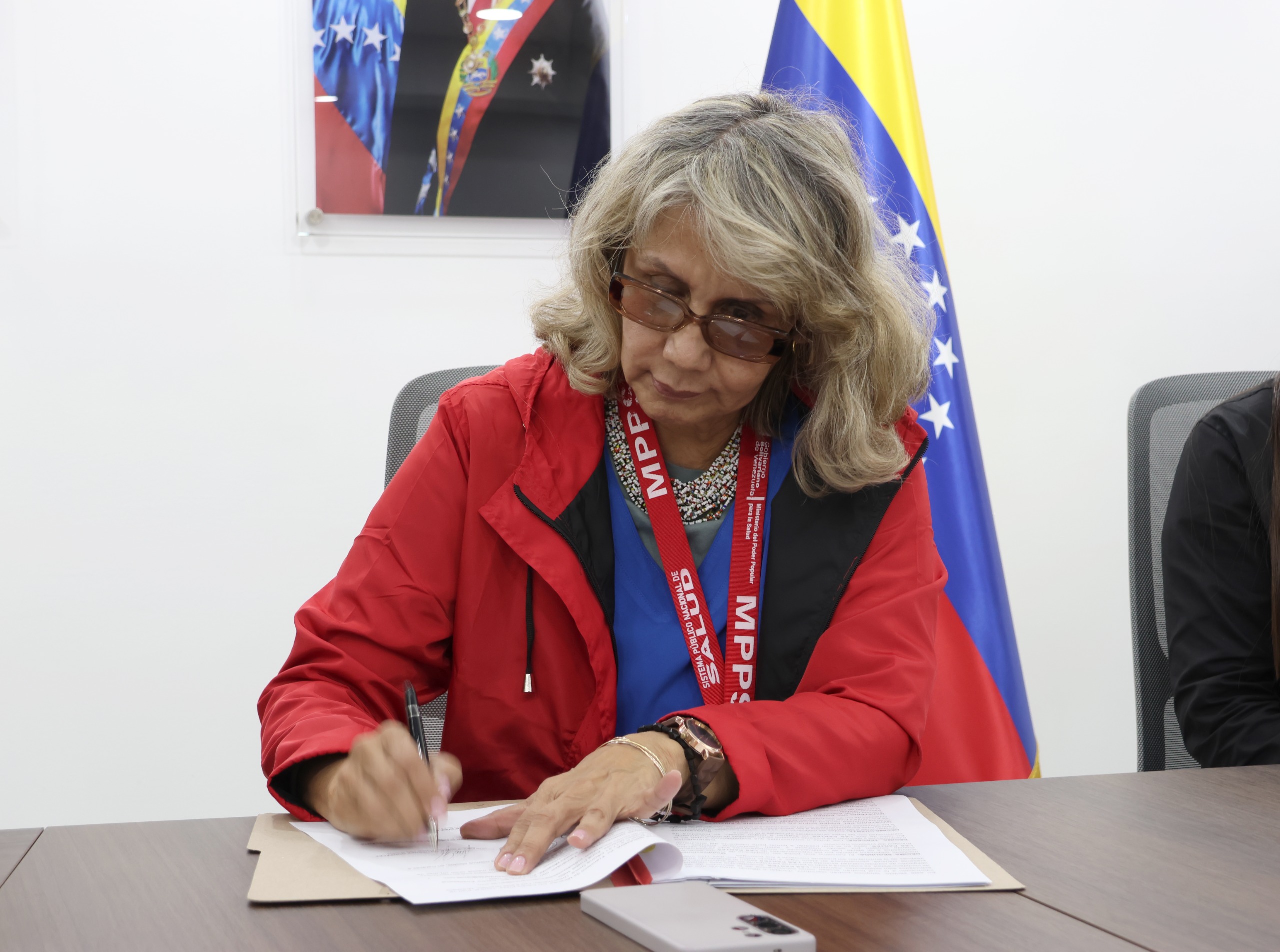 El Ministerio de Salud firma convenio con Seguros La Previsora, Horizonte y Miranda para agilizar cirugías a través de la VenApp y el 1X10 del Buen Gobierno.