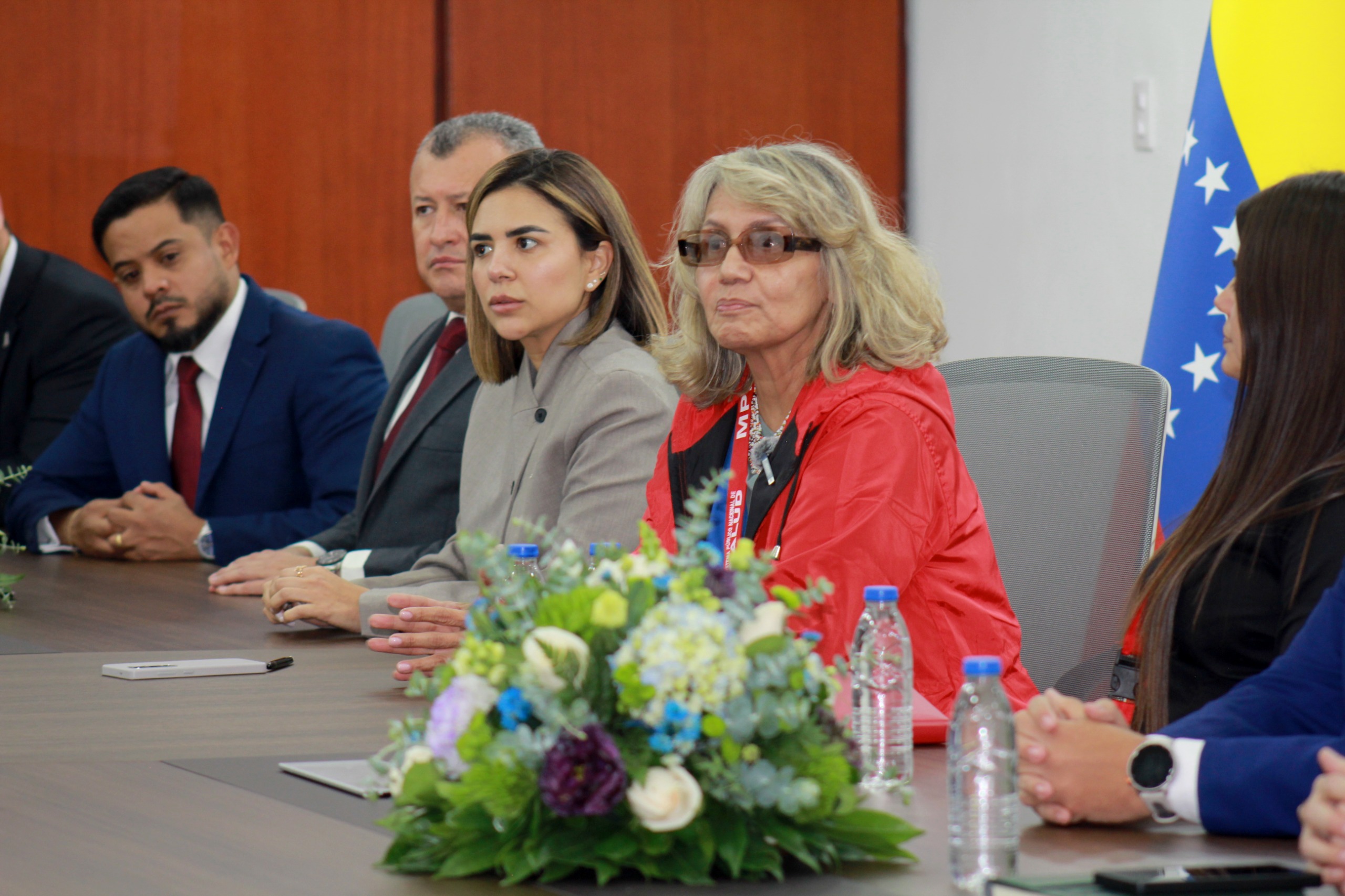 El Ministerio de Salud firma convenio con Seguros La Previsora, Horizonte y Miranda para agilizar cirugías a través de la VenApp y el 1X10 del Buen Gobierno.